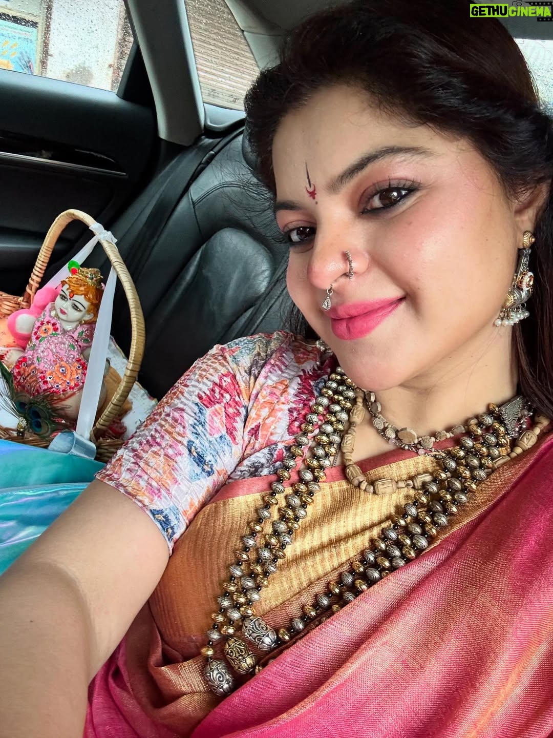 Sneha Wagh - 99.4K Likes - Lalbaug cha Raja 
Ganesh Gulli Mumbai Cha Raja 
🪷
.
.
.
Radhe Radhe 
Ganpati Bappa Morya 
.
.
.
@apaapisarees 
.
.
.
Makhanchor , Sneha Wagh , Ganesh Utsav 2025 
#snehawagh #mymakhanchor #ganpatibappamorya #laalbaugcharaja #ganeshgalli #mumbaicharaja #lalbaughcharaja #mumbai #mumbaikar #ganeshutsav
