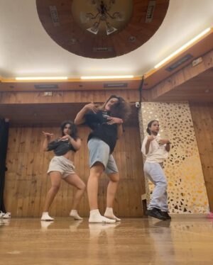 Sneha world Instagram - Been busy dancing irl!
#snehaworld #dancelife #reelsebahar