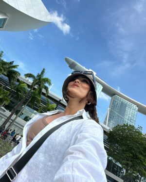 Sneha world Instagram - 📸🗑️

#snehaworld #singapore #dump