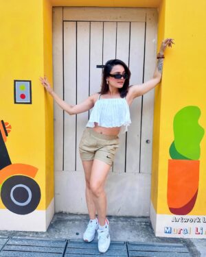 Sneha world Instagram - 📸🗑️

#snehaworld #singapore #dump