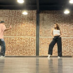 Sneha world Instagram - Since you guys enjoyed the previous bts of me and @ishaankhatter dancing! Here’s some Dil Deewana and more 😋🫣💀
And thank you @ankit_swarnakar for being my partner in crime trying to give his postures and lead on point 😋😍
#snehaworld #theroyalsonnetflix #behindthescene #rehearsals