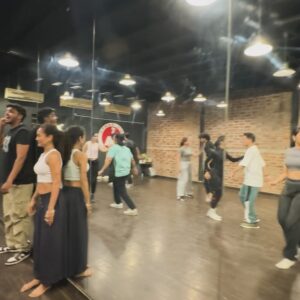 Sneha world Instagram - Since you guys enjoyed the previous bts of me and @ishaankhatter dancing! Here’s some Dil Deewana and more 😋🫣💀
And thank you @ankit_swarnakar for being my partner in crime trying to give his postures and lead on point 😋😍
#snehaworld #theroyalsonnetflix #behindthescene #rehearsals