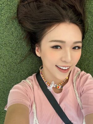 Snow Suen Instagram - 中秋節快樂🎑