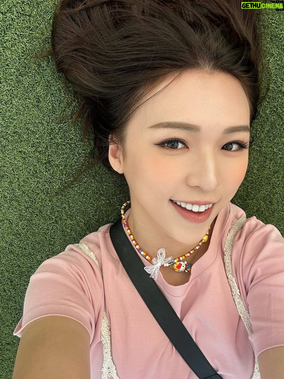 Snow Suen - 2.2K Likes - 中秋節快樂🎑