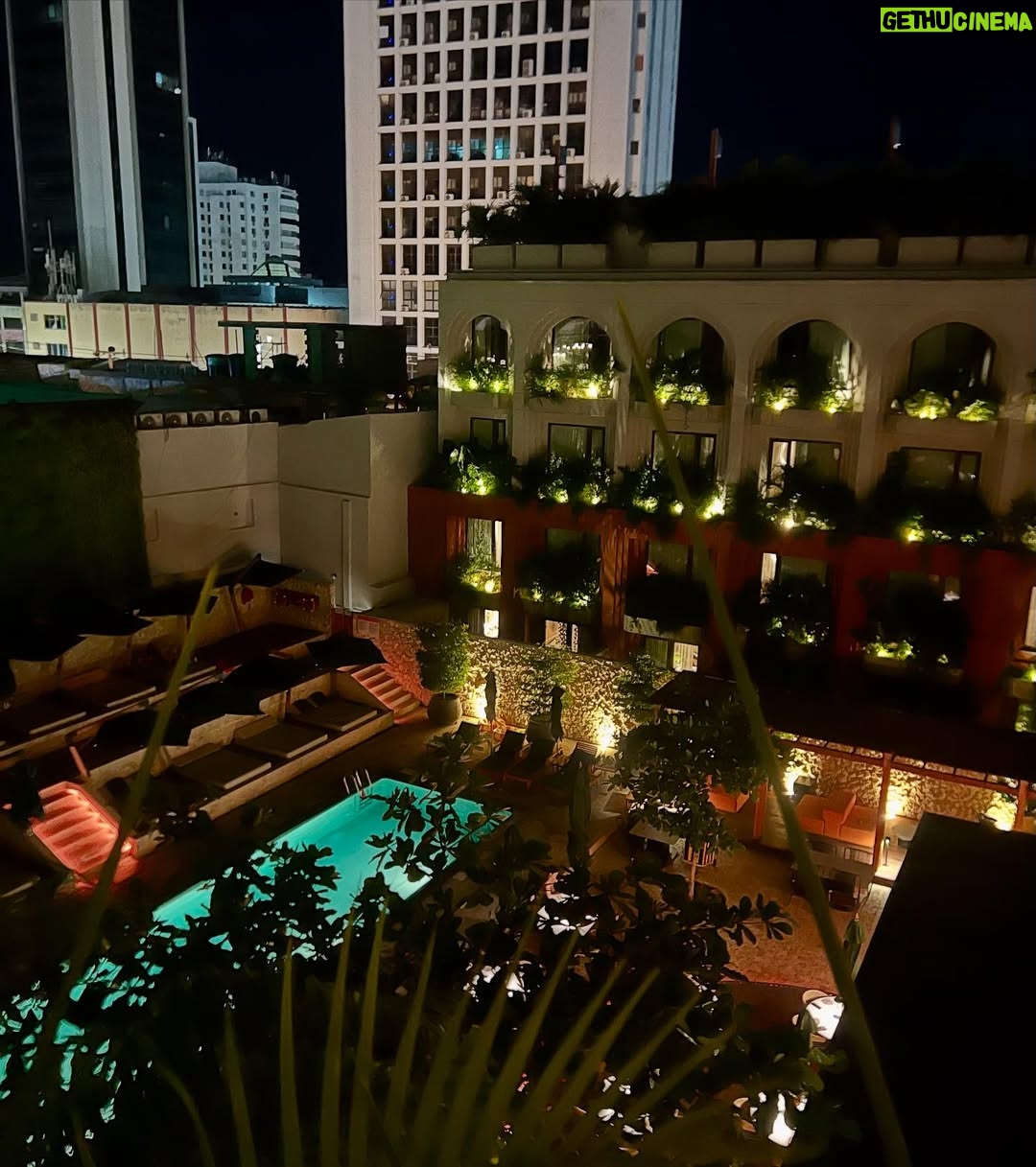 Sofía Lama - 1.5K Likes - La mejor experiencia en Cartagena! @oshhotel 
Una belleza cada rincón 💕