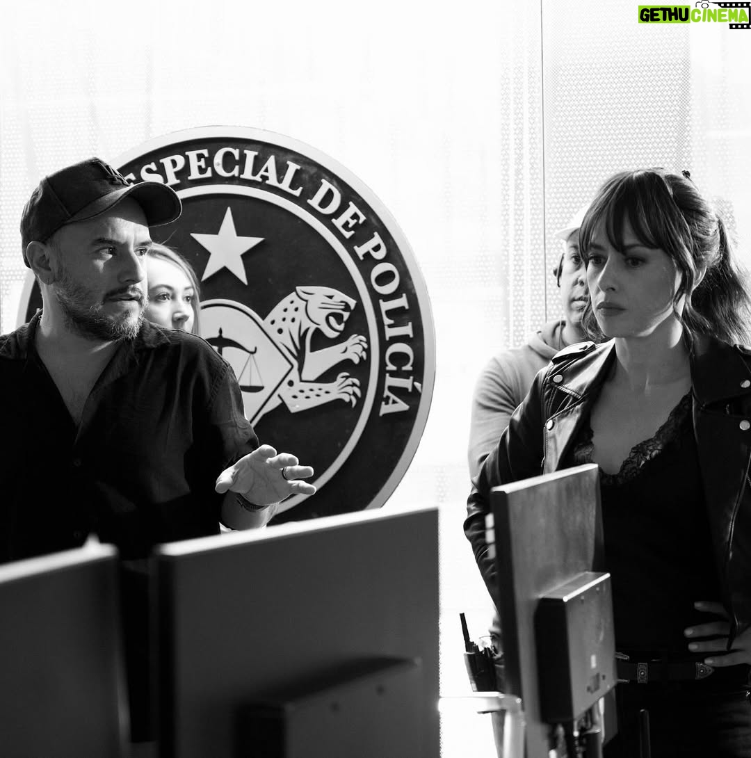 Sofía Lama - 1.8K Likes - So far working in Bogota…. 💕 #CapitanMorales