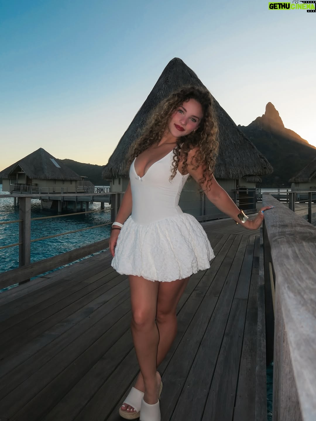 Sofie Dossi - 112.8K Likes - i’m not leaving here… you can’t make me!