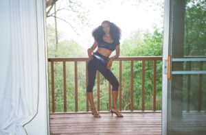 Actress Solange HD Photos and Wallpapers September 2025