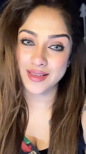 Soma Singha Instagram - #trendingsongs #instagramree #trend #reel #reelitfeelit #reelsvideo #viralreeĺs #instagram #réel #sad
