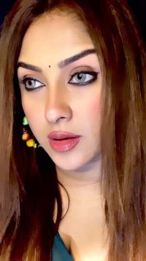Soma Singha Instagram - #trendingsongs #instagramree #trend #reel #reelitfeelit #reelsvideo #viralreeĺs #instagram #réel