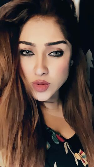 Soma Singha Instagram - #trendingsongs #instagramree #trend #reel #reelitfeelit #reelsvideo #viralreeĺs #instagram #réel #sad