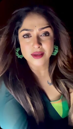 Soma Singha Instagram - #trendingsongs #instagramree #trend #reel #reelitfeelit #reelsvideo #viralreeĺs #instagram #réel #sad