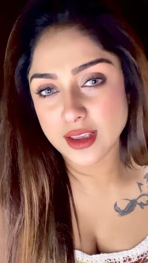 Soma Singha Instagram - #trendingsongs #instagramree #trend #reelitfeelit #reel #reelsvideo #viralreeĺs #instagram #réel #