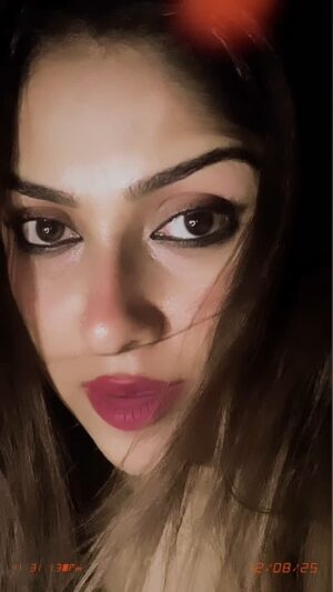 Soma Singha Instagram - #trendingsongs #instagramree #trend #reel #reelitfeelit #reelsvideo #viralreeĺs #instagram #réel