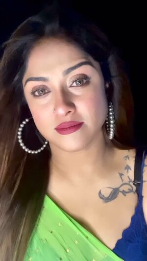 Soma Singha Instagram - #trendingsongs #instagramree #trend #reel #reelitfeelit #reelsvideo #viralreeĺs #instagram #réel #sad