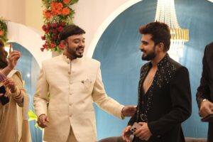 Somi Khan Instagram - Duaon ke saaye mein, ek nayi zindagi ki shuruaat… My sister’s Big Day was all about love, laughter & barkat 🤍✨ #Alhamdulillah” @sabakhan_ks ✨❤️

——————————————————————————
#NikkahVibes #DuaAndBlessings #ShaadiKiRaat #Barkat #rehmat