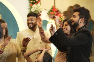 Somi Khan Instagram - Duaon ke saaye mein, ek nayi zindagi ki shuruaat… My sister’s Big Day was all about love, laughter & barkat 🤍✨ #Alhamdulillah” @sabakhan_ks ✨❤️

——————————————————————————
#NikkahVibes #DuaAndBlessings #ShaadiKiRaat #Barkat #rehmat