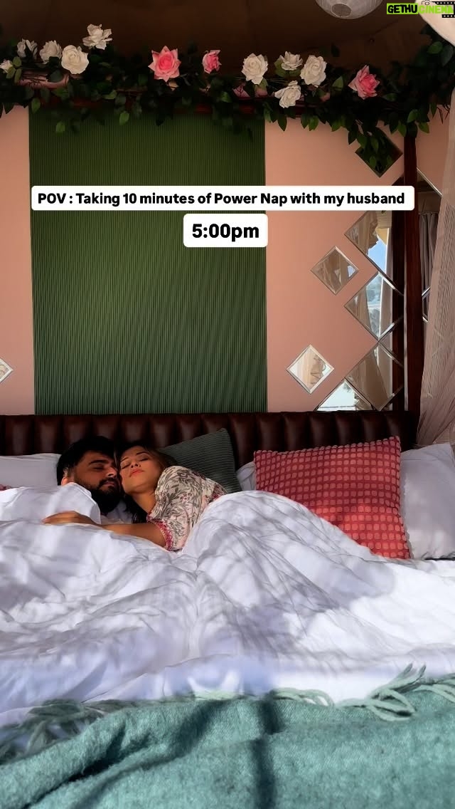 Somi Khan - 54.2K Likes - Every time we say-just 10 minutes 😅😂
——————————————————————————
#adilkhandurrani #somikhan #instagood #trending