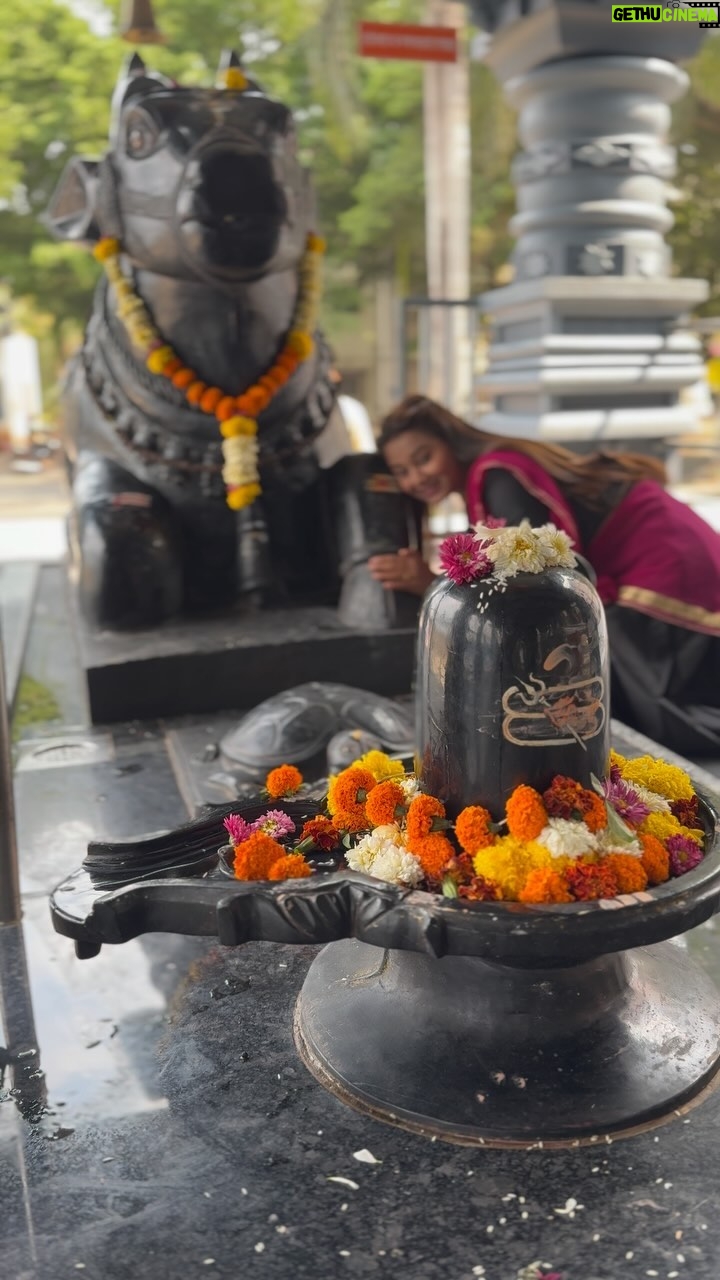 Sonali Dalvi - 1.5K Likes - mujhe aapke aage kuch nahi ❤️❤️

#mahakal  #instagram  #trendingreels  #mahadev  #shivbhakt  #shivley  #mahadevlovers