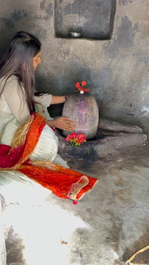Sonali Dalvi Instagram - Sukoon ā¤ļøš§æ
#sonalli09 #explorepage #viral #explore #trendingreels #travelphotography #shiv #mahadev