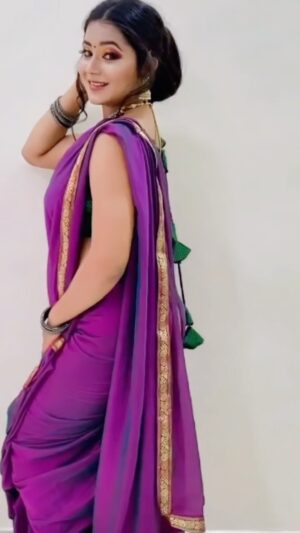 Sonali Dalvi Instagram - Chandra ā¤ļøš¬
#chandrmukhi #explorepage #viralmarathi #featured #instagramreels #reelsinstagram