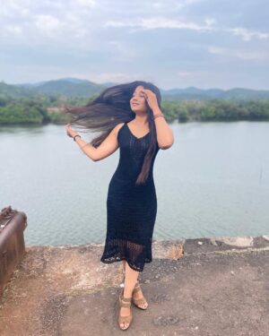 Sonali Dalvi Instagram - Enjoying life as it is.
Pc : @_mesahil
#goadiaries #solotraveller #goa #traval #goabeach #goalife #ınstagood #viral #photographylovers