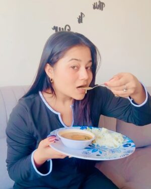 Sonali Dalvi Instagram - creating a meal with your own handsāthe warmth, the love, the effort, all coming together in every bite. Itās not just food; itās a feeling, a memory, a piece of your heart on a plate.ā
thank you @amul_india
#todaymeal #foodlover #cooking #selfmade #amulcheese #foodpics