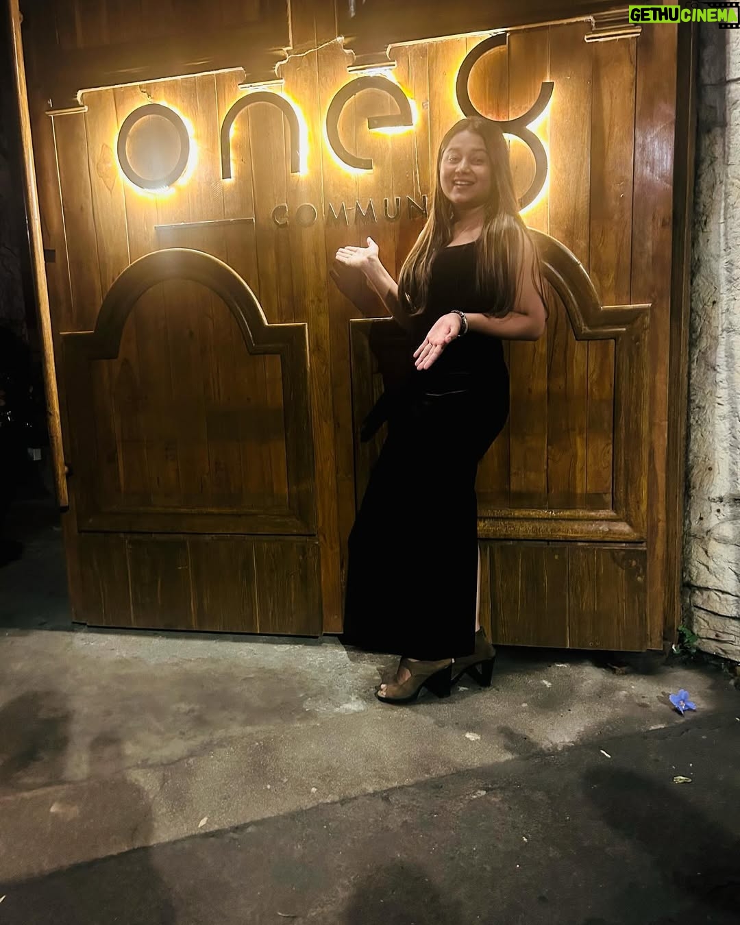 Sonali Dalvi - 1.4K Likes - ❤️😘DINNER ❤️

#one8  #explorepage #mumbai #juhu  #instagram  #sonalli09