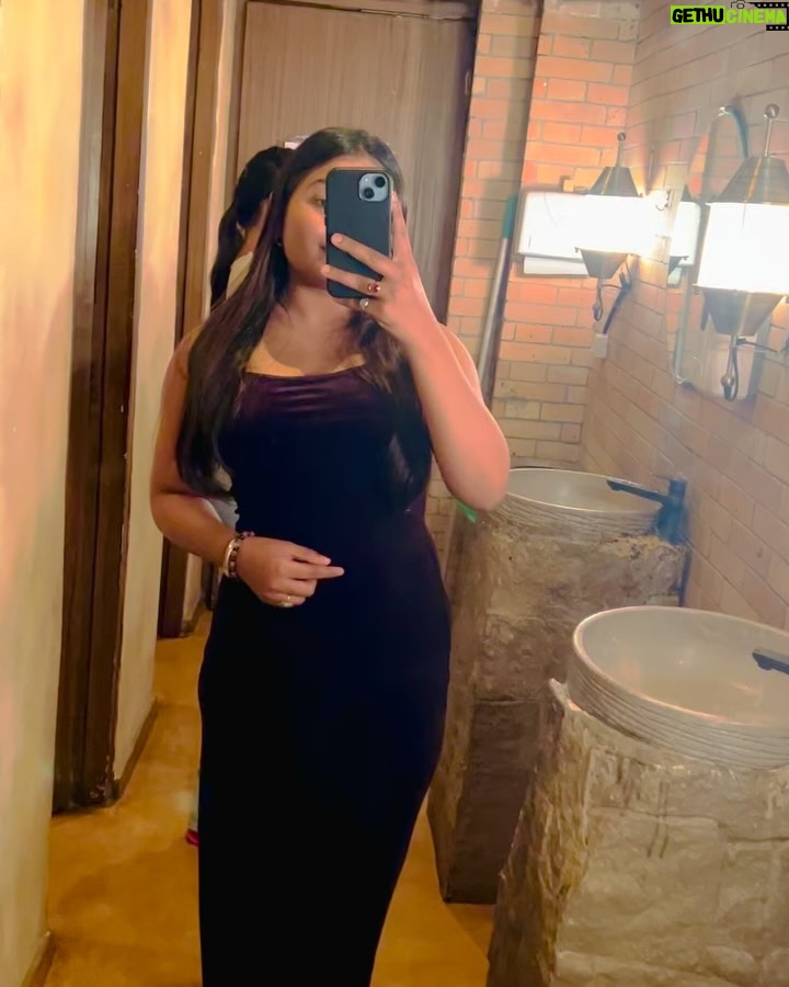 Sonali Dalvi - 1.4K Likes - ❤️😘DINNER ❤️

#one8  #explorepage #mumbai #juhu  #instagram  #sonalli09