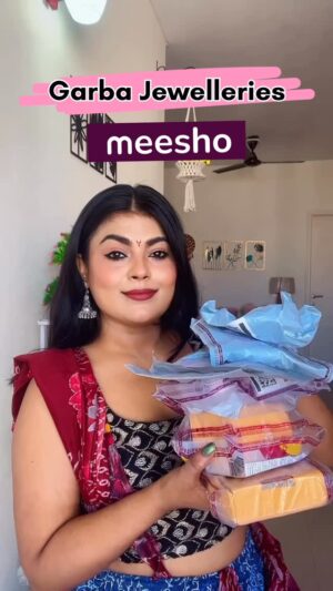 Sonali Singh Instagram - Garba Jewelleries recommendations from Meesho
.
.
.
.
.
#whatiorderedvswhatigot #meeshofinds #meeshoshopping #meeshojewellery #meeshoapp #meeshohaul #meeshotrendz #garbalovers❤️ #garbanight #garbalook #garbajewellery #
