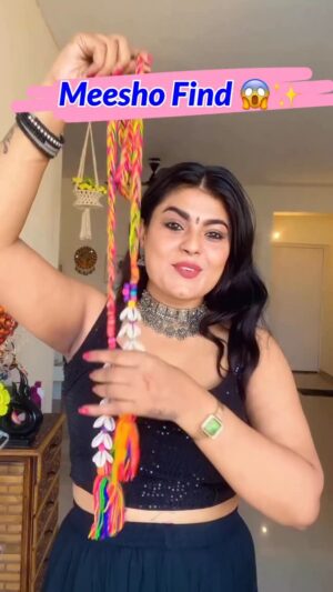 Sonali Singh Instagram - Navratri/ Garba Hairstyle 🌻✨🫶🏻
.
.
.
.
.
.
.
#festivevibes❤️ #festivelook #garbahairstyle #garbalovers❤️ #festivehairstyle #hairstyles #hairstylist #indianlook #festivevibes #festivefashion