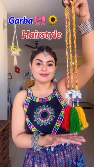 Sonali Singh Instagram - Navratri/ Garba Hairstyle 🌻✨🫶🏻
.
.
.
.
.
.
.
#festivevibes❤️ #festivelook #garbahairstyle #garbalovers❤️ #festivehairstyle #hairstyles #hairstylist #indianlook #festivevibes #festivefashion