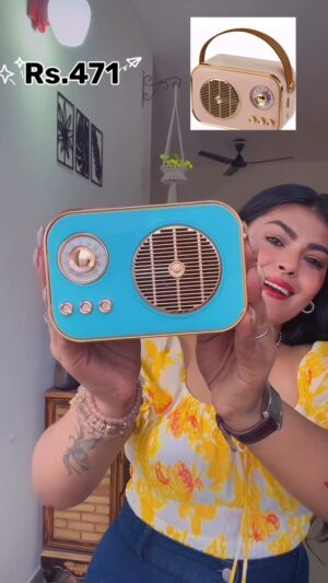 Sonali Singh Instagram - Mini Radio Music Speaker 🛍️❤️✨
.
.
.
.
.
#viralvideo #viralproduct #randomfind #musthave #newfind #pintrestasthetic #pinterestinspo #whatiorderedvswhatigot #meeshofinds #meeshofashion #meeshoshopping #meeshohaul #meeshoapp #meeshotrendz