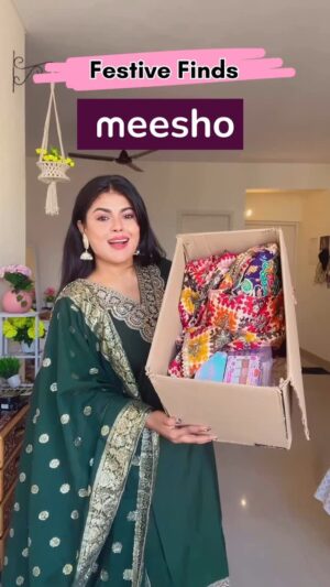 Sonali Singh Instagram - Huge* Festive Random Finds From Meesho
.
.
.
.
.
#whatiorderedvswhatigot #meeshofinds #meeshofashion #meeshoshopping #meeshohaul #meeshoapp #meeshotrendz #randomfinds #newfinds #festivefinds #accessories #meeshoaccessories #explore #trending