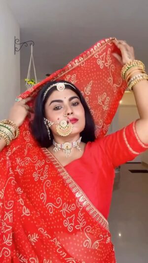 Sonali Singh Instagram - Festive Jewelleries From Flipkart ✨🛍️
.
.
.
.
.
#whatiorderedvswhatigot #festivefashion #festivejewellery #festiveetsyfinds #accessories #necklaces #womenswear #womenfashion #festivewear #flipkartfinds #flipkartfashion #flipkartshopping #randomfinds #flipkartsale #explorepage✨ #trending