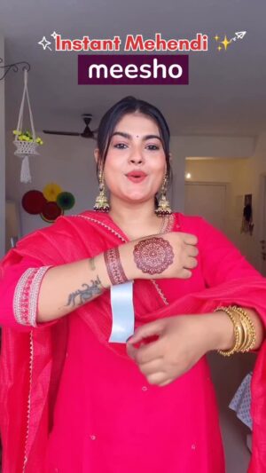 Sonali Singh Instagram - Mehndi Tattoo stickers, ✨🛍️
.
.
.
.
.
.
#whatiorderedvswhatigot #mehndistickers #mehendi #mehndidesign #meeshofinds #meeshofashion #whatiorderedvswhatigot #meeshoshopping #meeshohaul #meeshoapp #meesho #meeshotrendz #randomfinds