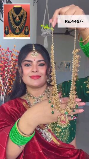 Sonali Singh Instagram - 2 Layer Necklaces Sets From Meesho ✨🛍️
.
.
.
.
.
.
.
.
#whatiorderedvswhatigot #meeshofinds #meeshofashion #meeshoshopping #meeshohaul #meeshoapp #meeshojewellery #necklaces #meeshofinds2025❤️ #neckless #festivewear #accesorios #meeshofinds2025❤️ #meeshojewellery