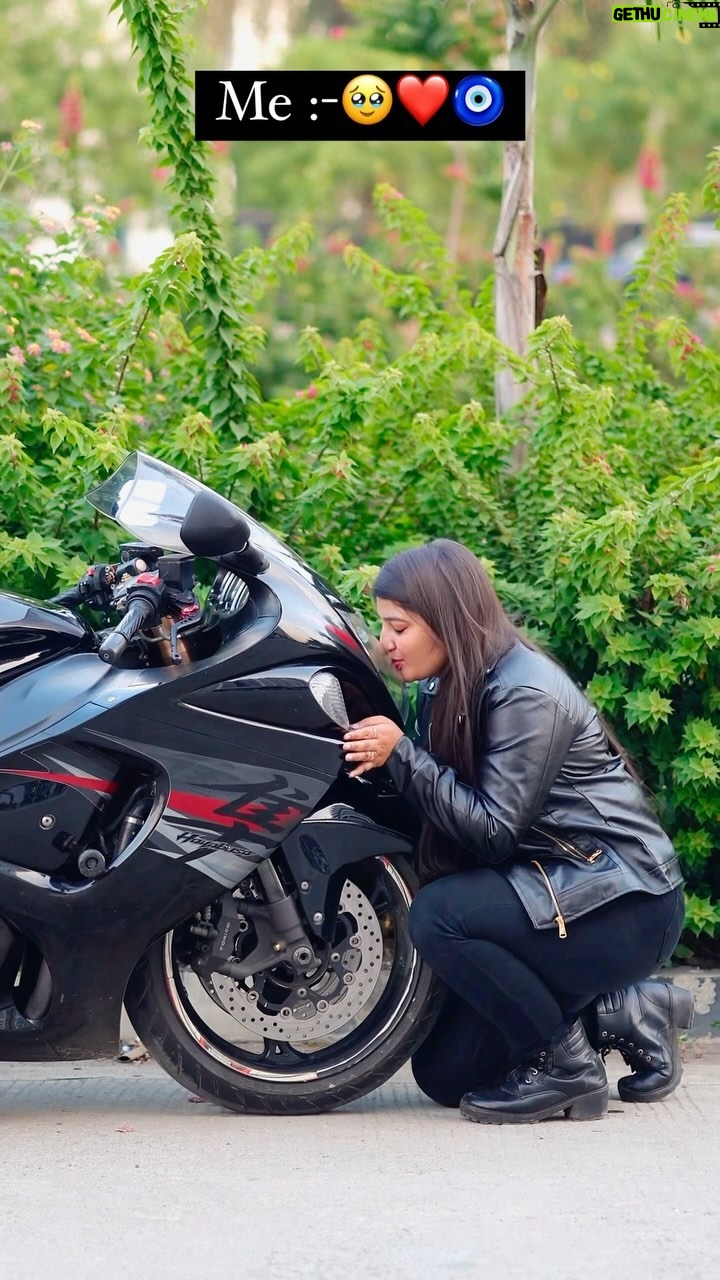 Sonam Kethwas - 1.8K Likes - Munna hai munna 🥹❤️🧿 

#reels #hayabusa #hayabusa1300 #bikelover #trending #trendingreels #trend #viral #like