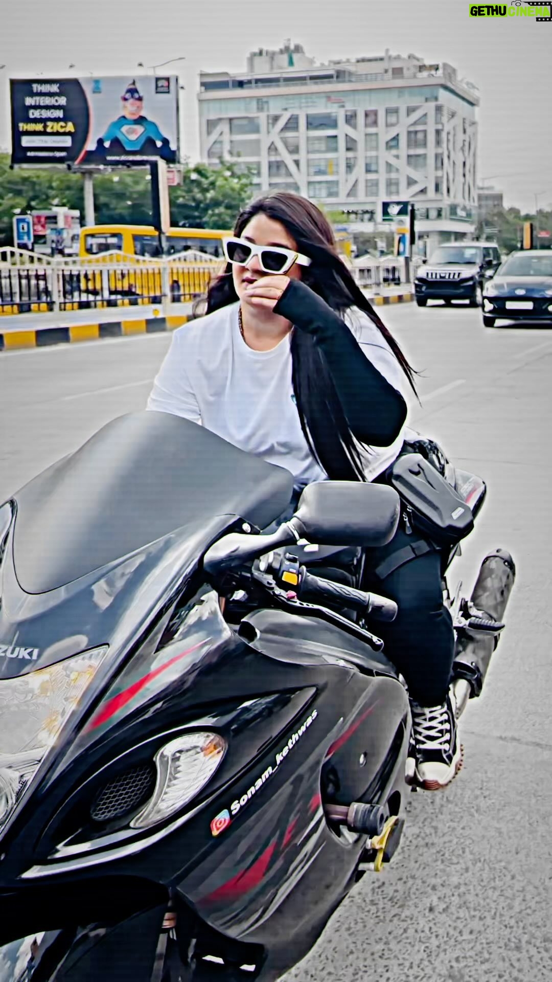 Sonam Kethwas - 6.8K Likes - Hayabusa girl 🖤👧 

#hayabusa #hayabusa2 #hayabusa_lover #hayabusa1300 #hayabusagirl #hayabusaindia #hayabusa_lover #hayabusagirl👧 #bike #viral #trendingreels #trending #trendingaudio #trendingsongs