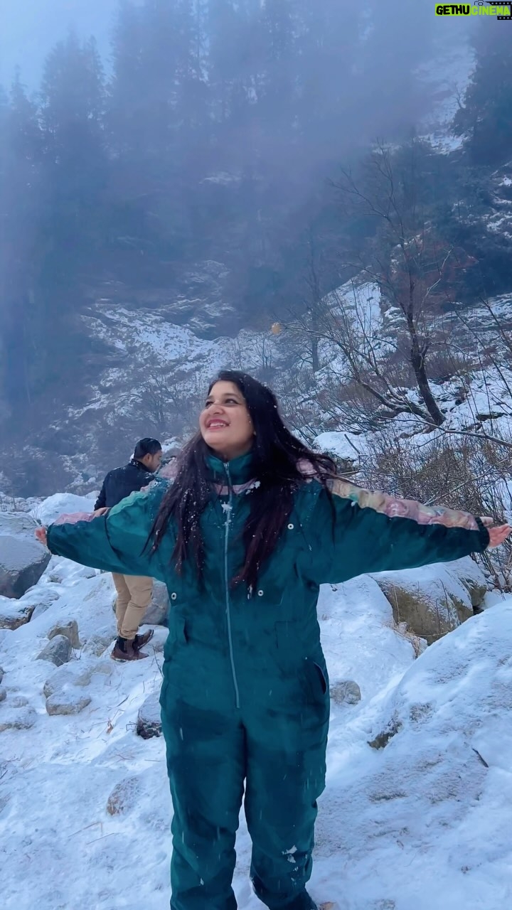 Sonam Kethwas - 4.9K Likes - 🥹❤️ 

#reelsinstagram #reelitfeelit #reelsvideo #reelsindia #reels #trendingreels #trendingsongs