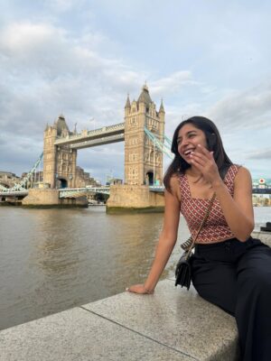 Sonam Pirani Instagram - London and me- a new love storyā„ļø