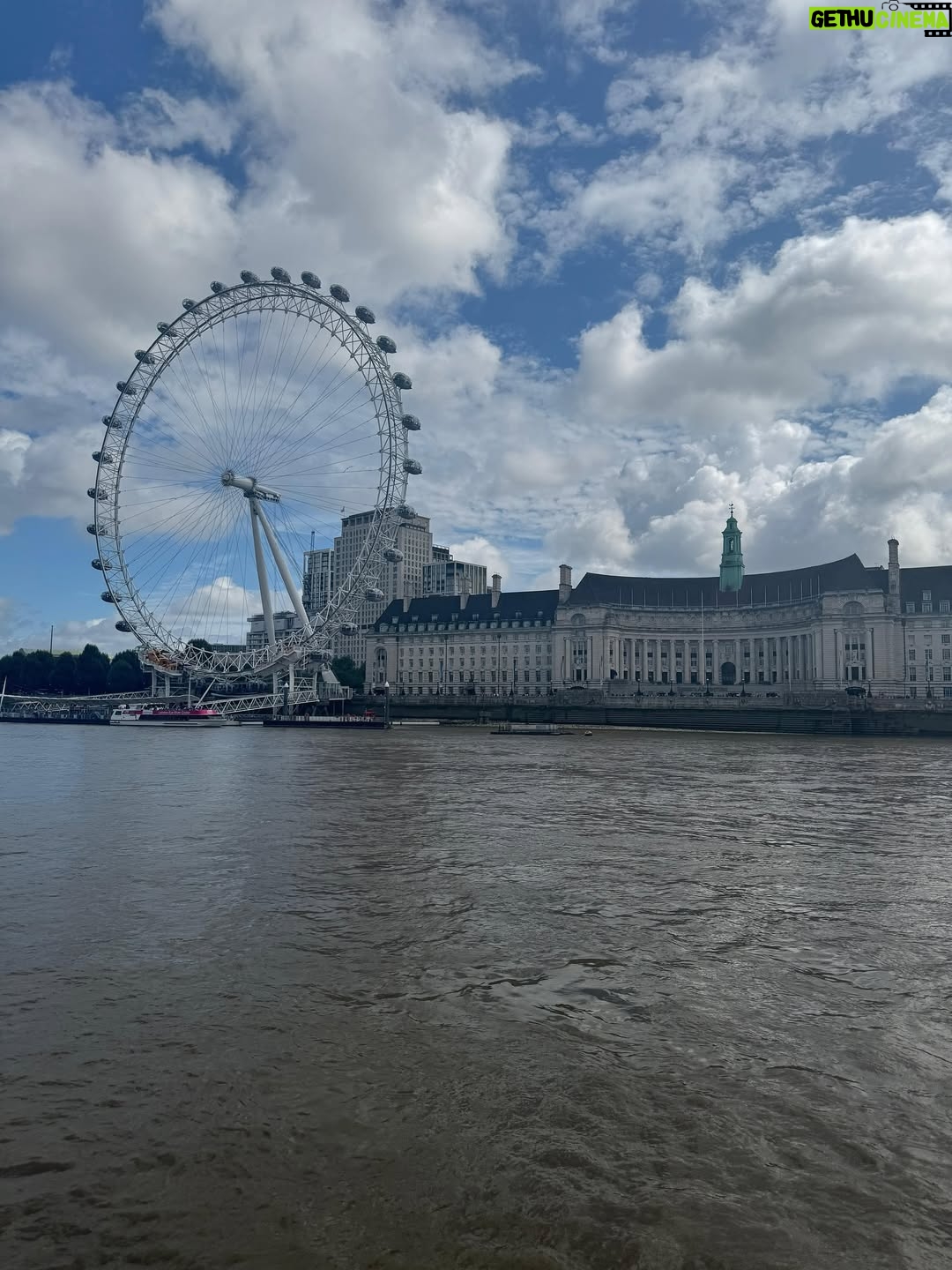 Sonam Pirani - 0.9K Likes - London and me- a new love story♥️