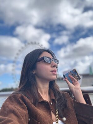 Sonam Pirani Instagram - London and me- a new love storyā„ļø