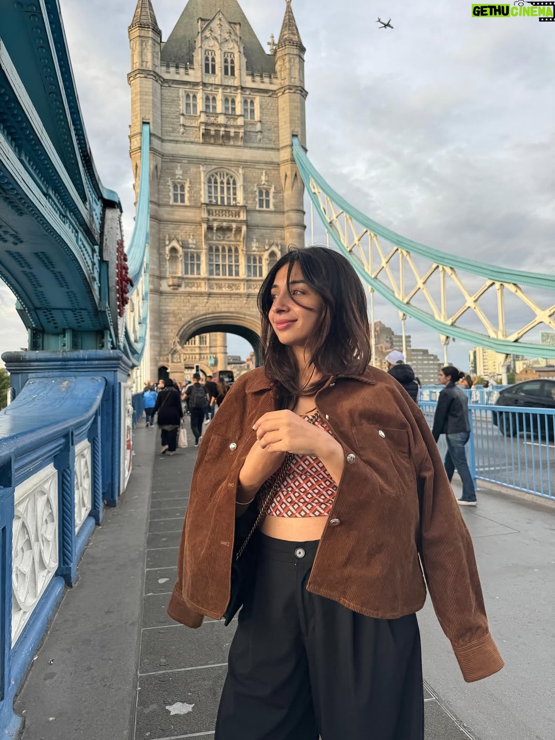 Sonam Pirani - 0.9K Likes - London and me- a new love story♥️
