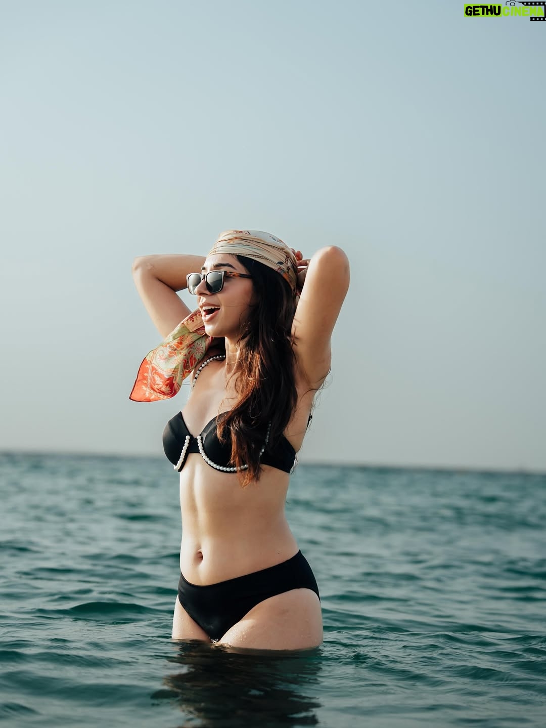 Sonam Pirani - 9.9K Likes - Everyone I know escaped Dubai this summer.
Me? I stayed back. Running a business, juggling a million things… no time to leave, honestly.
And if you’ve ever done a Dubai summer, you know it’s not for the weak.
So I had to make a rule: if I’m gonna be stuck here, I’m gonna find ways to have fun too.
Little escapes. Ice baths. Tennis. Whatever keeps me sane in 45 degrees 🥵
Because burnout is real, and I refuse to let the heat win.