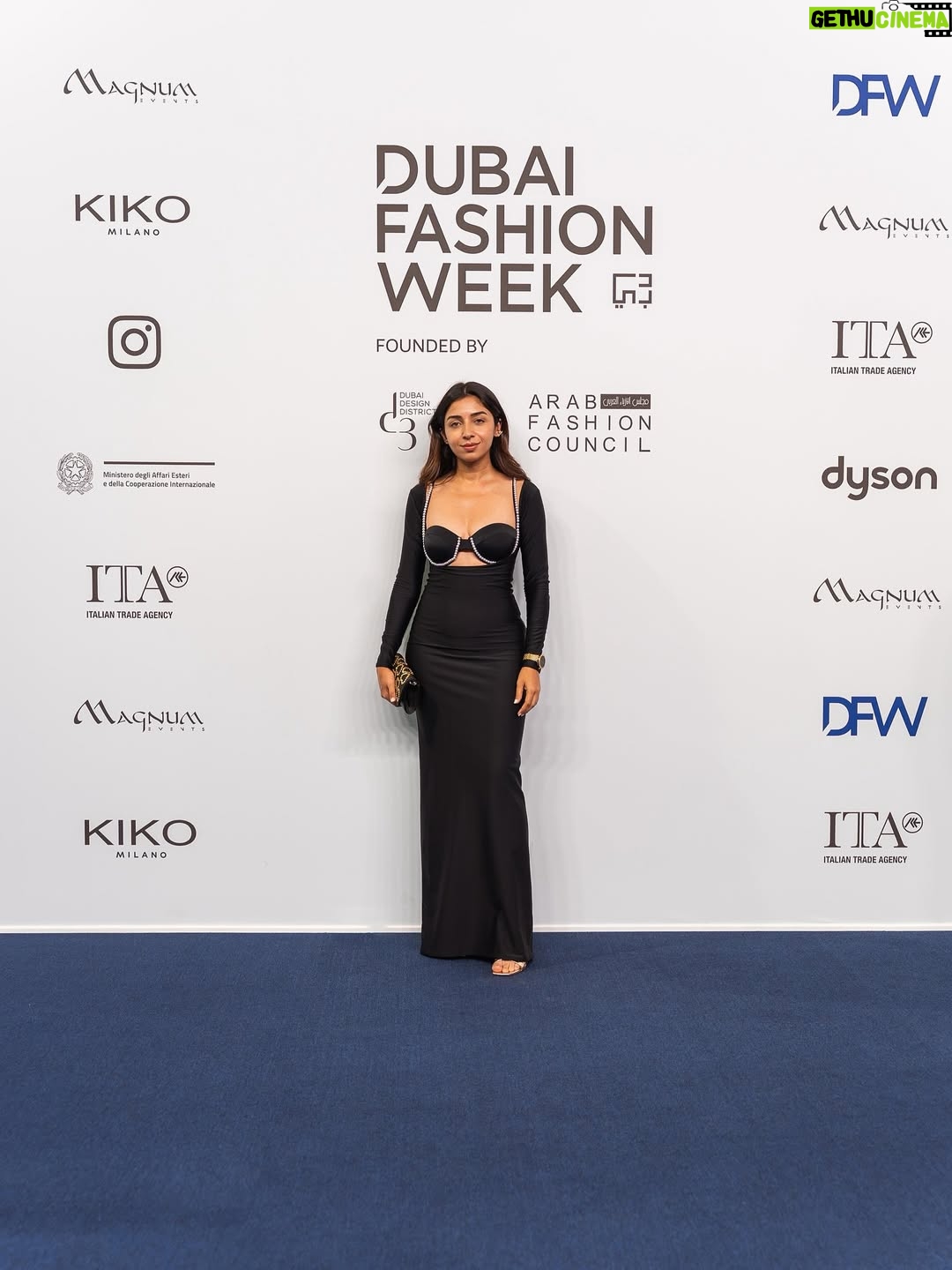 Sonam Pirani - 688 Likes - If you’re not staring, you’re lying. 🖤
Here’s the thing — this wasn’t how the dress was meant to be worn. I flipped a backless gown to the front, paired it with my bikini top as a bralette, and suddenly it became a whole new outfit. That’s what I love about fashion — it’s not about rules, it’s about how you can make something yours.

And honestly, that’s what Dubai gives me too — the space to experiment, to play, to feel like myself, and to show up however I want. Last night it was in a makeshift outfit that somehow felt more me than anything straight off the rack