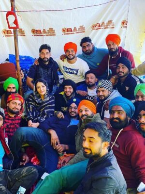 Sonia Mann Instagram - Get well soon my Friend @rajvirjawandaofficial 😣
