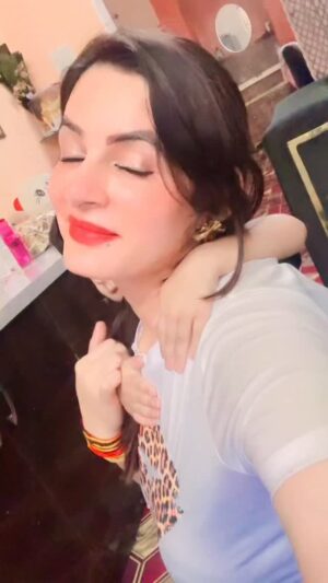 Sonia Thakur Instagram - Meri jaan😘🧿❤️