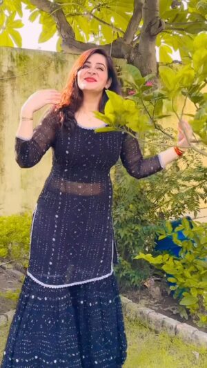 Sonia Thakur Instagram - #reelsinstagram #followforfollowback #soniarajput💕 #instagood #family #foryou #soniarajput💕 #foryou