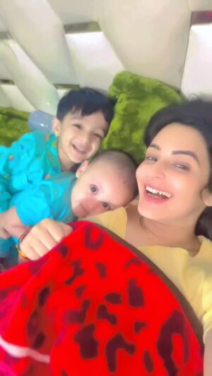 Sonia Thakur Instagram - Meri ta duniya tu 🧿🧿❤️